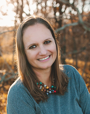 Kathy Headshot